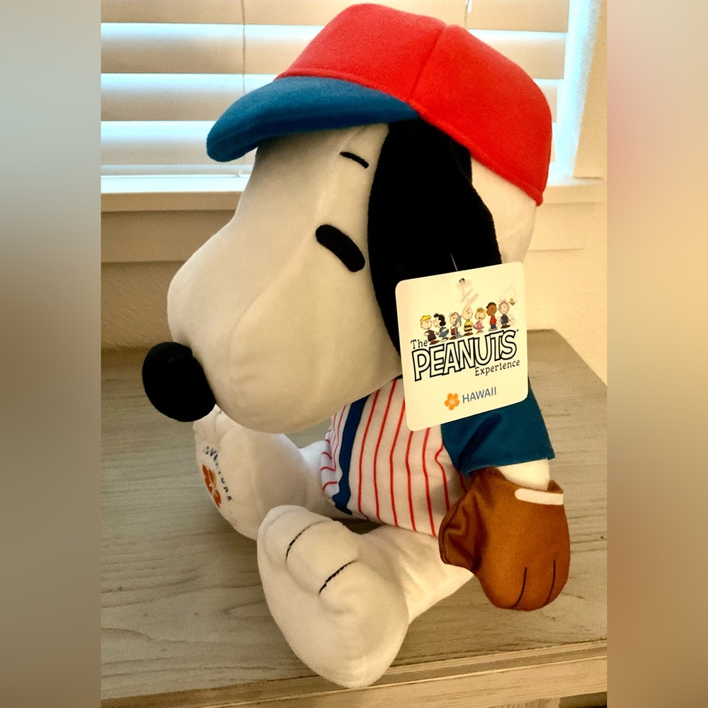 Snoopy Baseball The Peanuts Experience Limited Hawaii Edition 16”